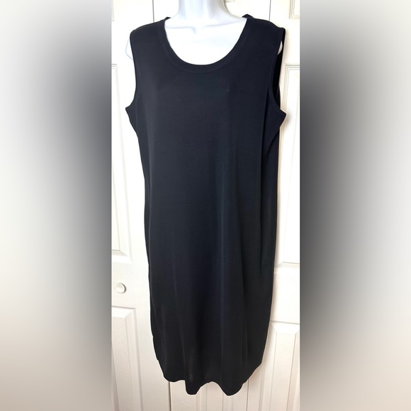 Exclusively MISOOK Black Knit Dress Scoop Neck Basic Acrylic Sleeveless Workwear - Picture 4 of 12